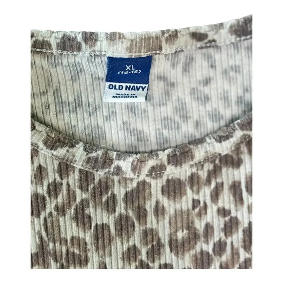 Old Navy Girls Cheetah Print Long Sleeve Tee Tshirt XL 14-16 - Picture 4 of 5
